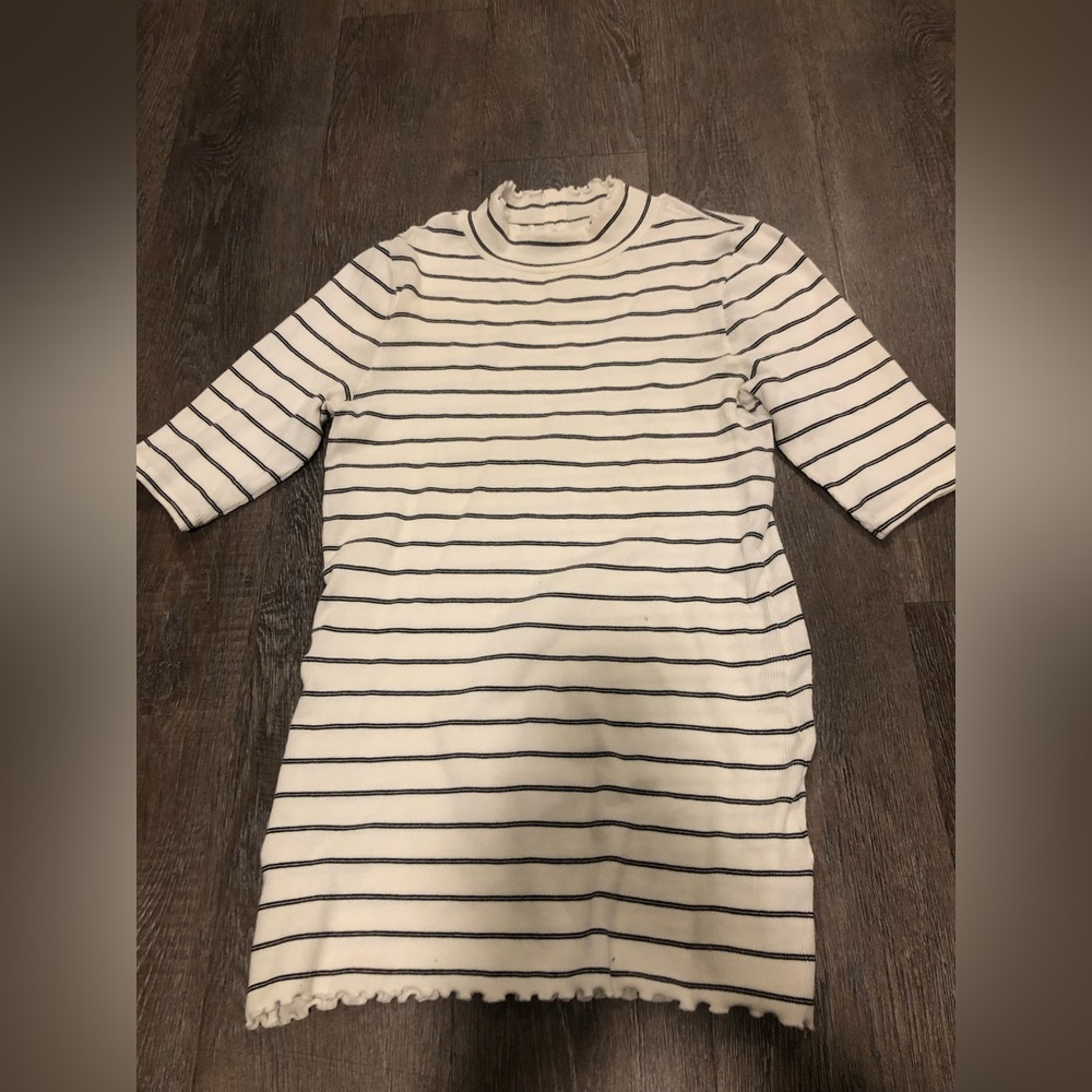 Turtle neck blouse